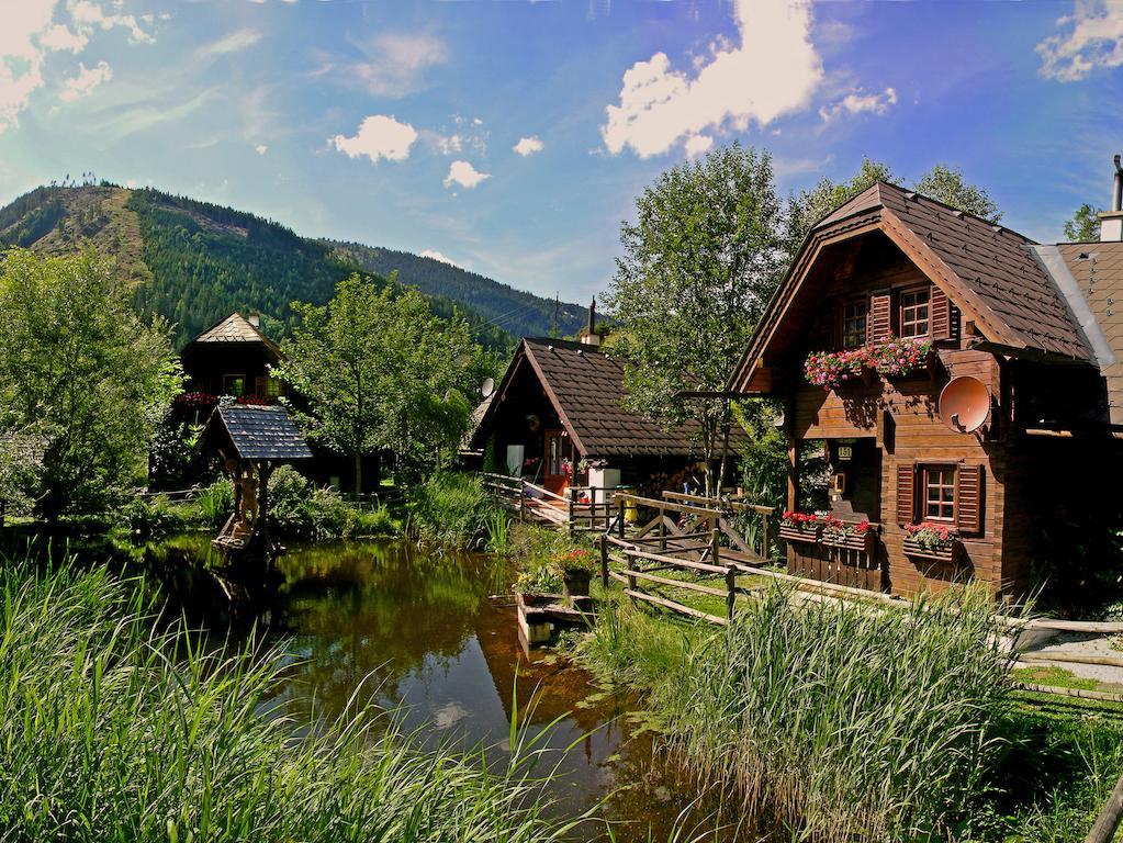 Ferienhaus Bettina Rassis Feriendorf Donnersbachwald Buitenkant foto